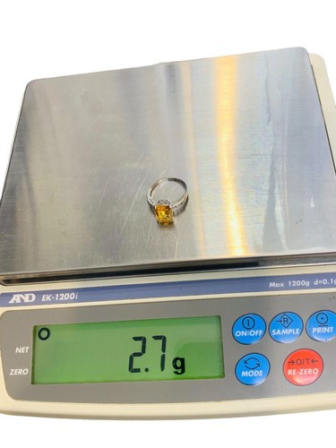 10K White Gold Diamond & Topaz Lady's Ring Size 7 | 2.7 Grams - Picture 10 of 10
