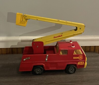 17 Inch Vintage Tonka Steel Toy Snorkel Fire Truck Engine 32