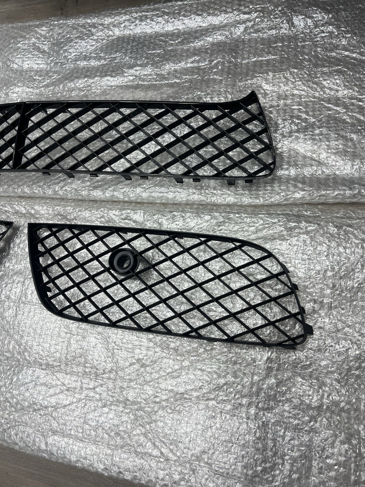 2012-2015 Bentley Continental GT GTC V8 Front Bumper Lower Grille Set Black New