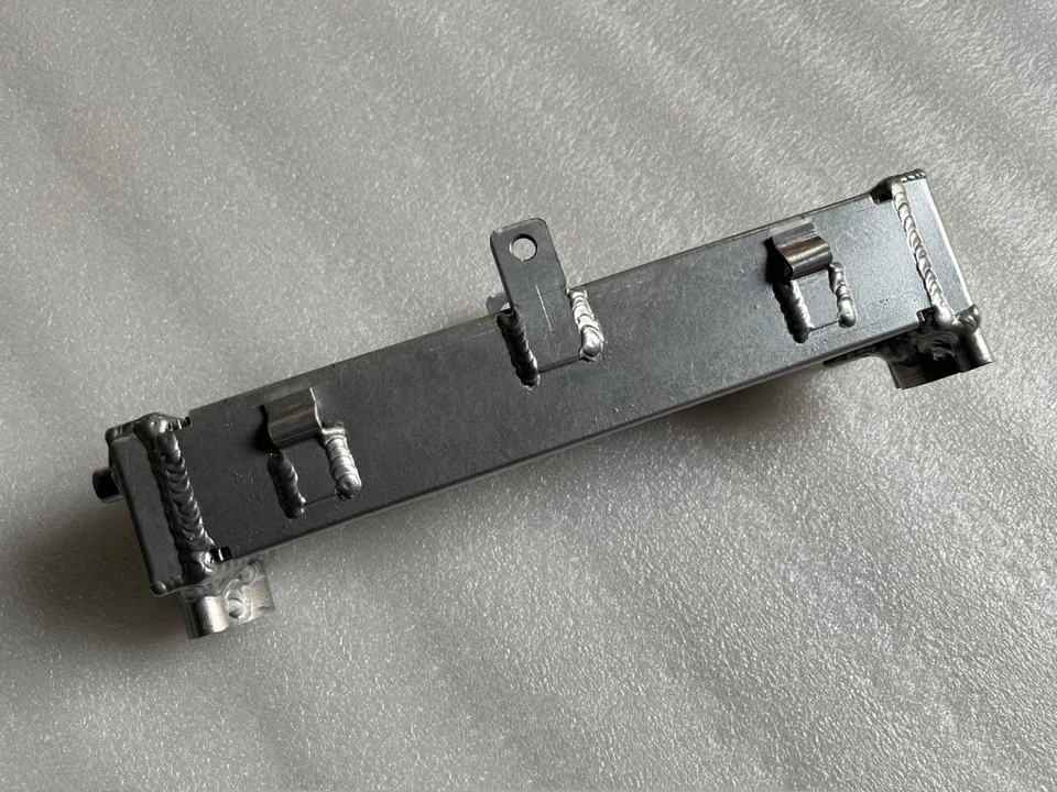 Fit Porsche 968 3.0; 3.0 Turbo S 1991 - 1995 aluminum oil cooler 94420730901 - Image 2 of 4