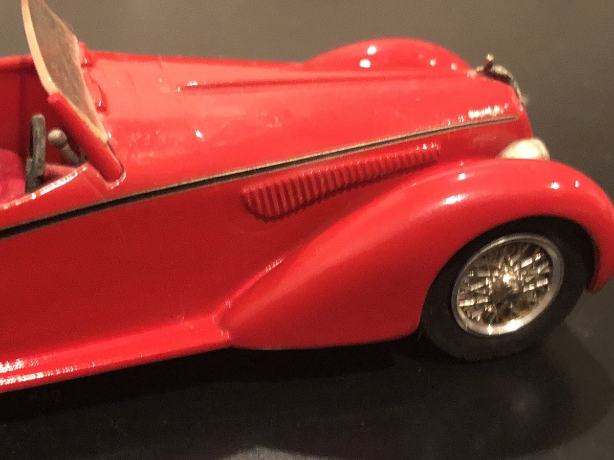 特価 Western Models 1/43 アルファロメオ 8C 2900B Western Models Alfa Romeo 1938 8C 2900B Spyder - White Metal