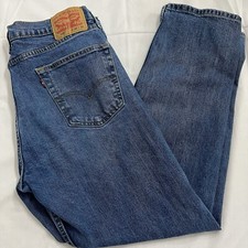 Levi's Men  s Size 34x30 505 Regular Fit Jean
