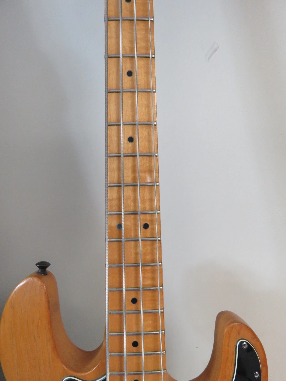 Picture 4 of 23