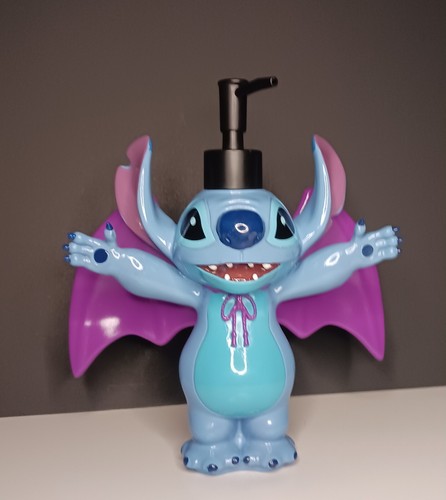 Disney Lilo And Stitch Halloween Soap Lotion Dispenser Bat Wings Vampire New - Afbeelding 2 van 7