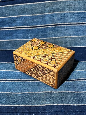 Japanese Yosegi Puzzle Box Wooden Trick Box small size vintage