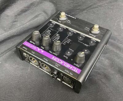 TC-Helicon VoiceTone Synth Vocal Pedal for Guitar Singing