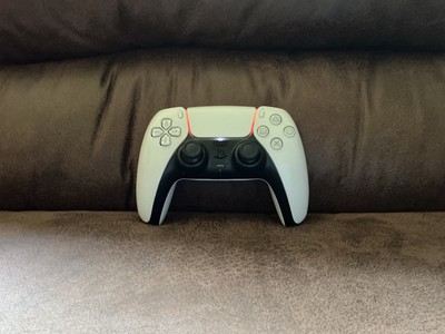 Sony DualSense Wireless Controller - white, used
