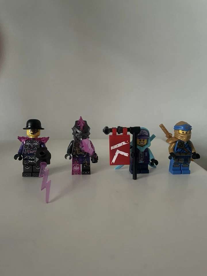 LEGO Ninjago 71775 Nya's Samurai X MECH, photo 2 of 5