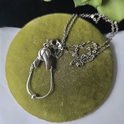 Vintage Trifari Silver Tone Signed Charm Holder Pendant Chain Necklace 18''L