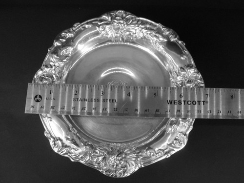 J E CALDWELL FLORAL REPOUSSÉ STERLING SILVER COMPOTE TAZZA 1898 w/ Provenance - Picture 8 of 12