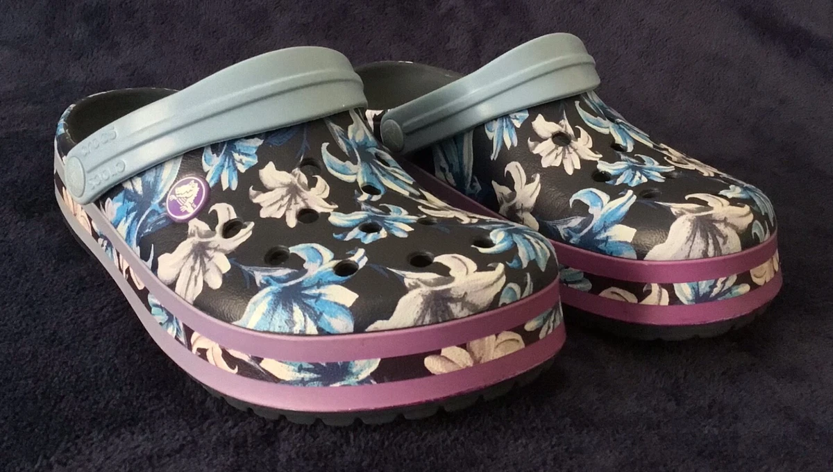 Crocs crocband hotsell graphic iii clog