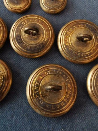 9x V. Rare Military C. Pitt & Co. London W.1. Buttons-Large Gift Buttons 2 small - Foto 11 di 11