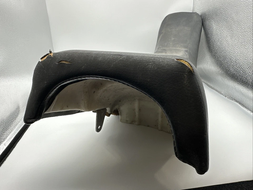 1982 YAMAHA YZ490 сиденье / седло YZ 490 кастрюля и пена - Изображение 2 из 4