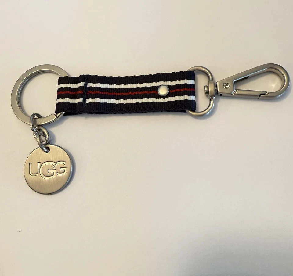 Auténtico bolso UGG ¡NUEVO! Llavero Plata Rojo Blanco Azul Logo de Diseñador ¡BONITO! Foto 2 de 4