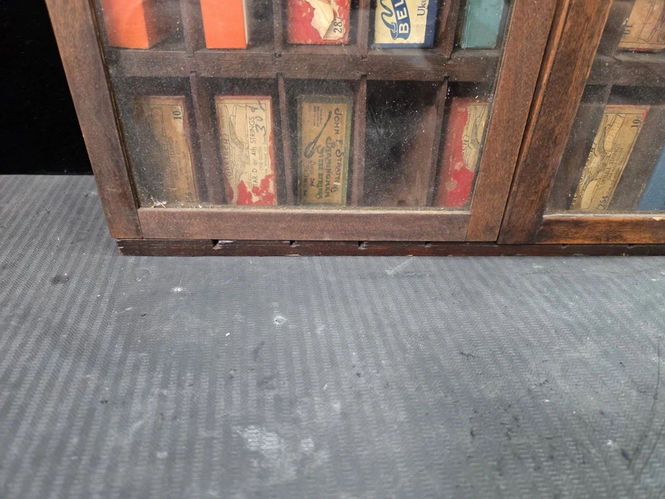1930s 40s Guitar Store String Display Retro-Cool Vintage Estojo Doce RARO - Imagem 4 de 4