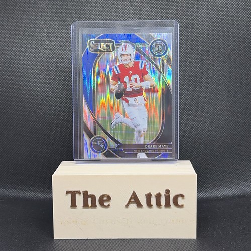 2024 Panini Select - Club Level Drake Maye #218 Black & Blue Shock Prizm (RC)