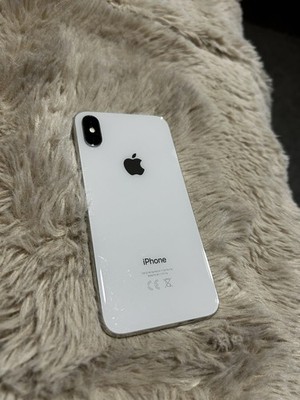 Apple iPhone X 64 Gb ￼