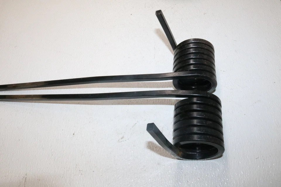 Ski-doo Renegade 600 Etec Xp 2013 suspensión trasera resortes resorte izquierdo derecho Foto 3 de 4