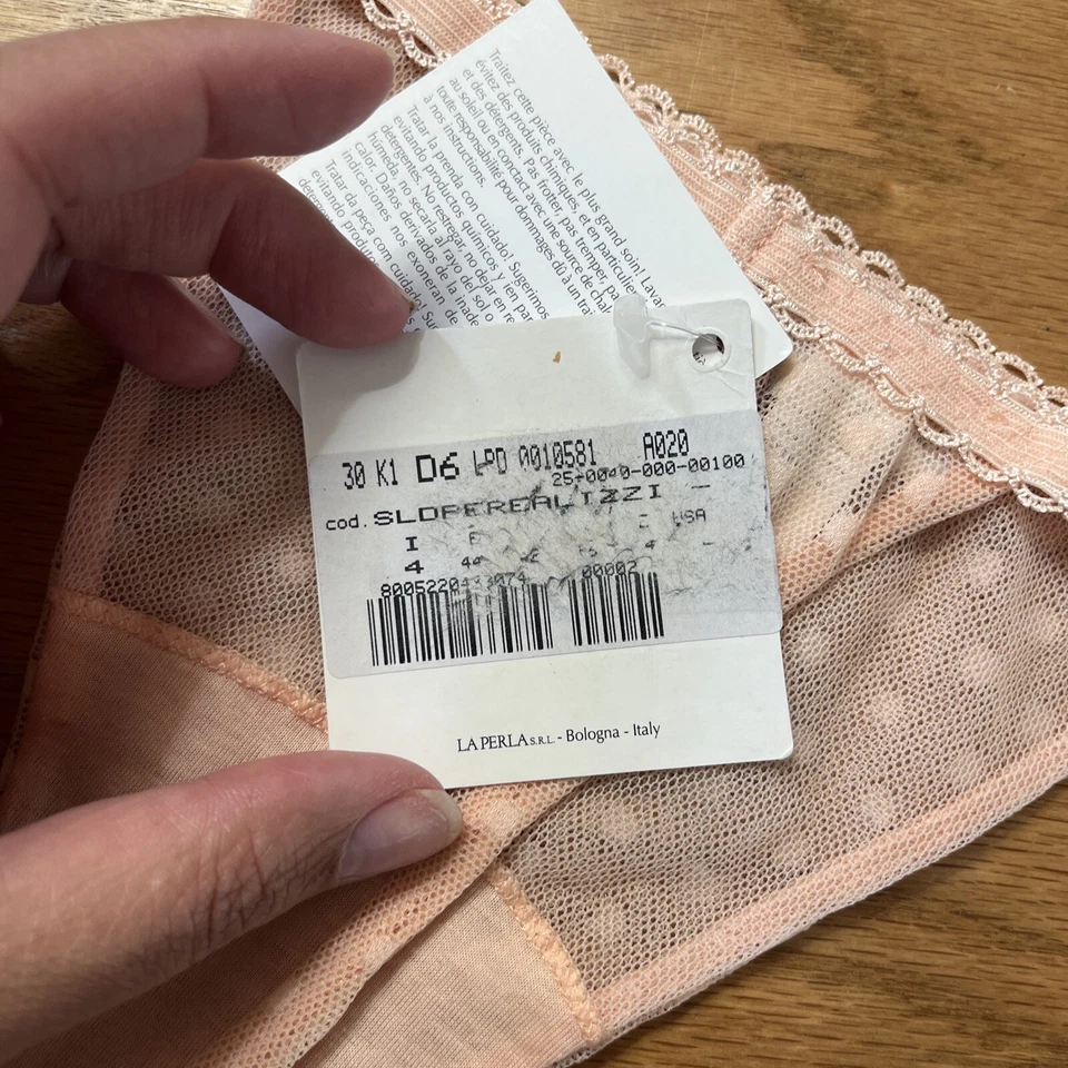 NUEVO CON ETIQUETAS LA PERLA Glamour Rosa Tanga Bragas Talla 4 LA PERLA Lunares Encaje Bragas Foto 3 de 4