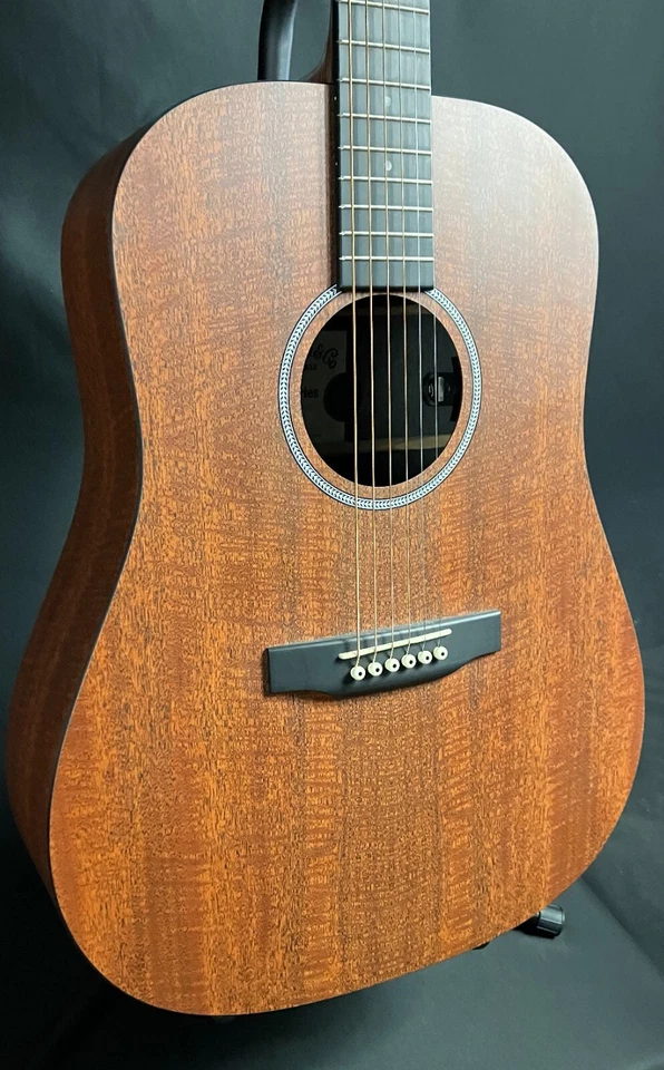 Акустическая электрогитара Martin D-X1E Mahogany Dreadnought с чехлом для гитары - Изображение 3 из 4