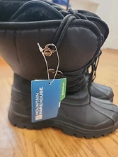  Black Winter Boots Size: 11