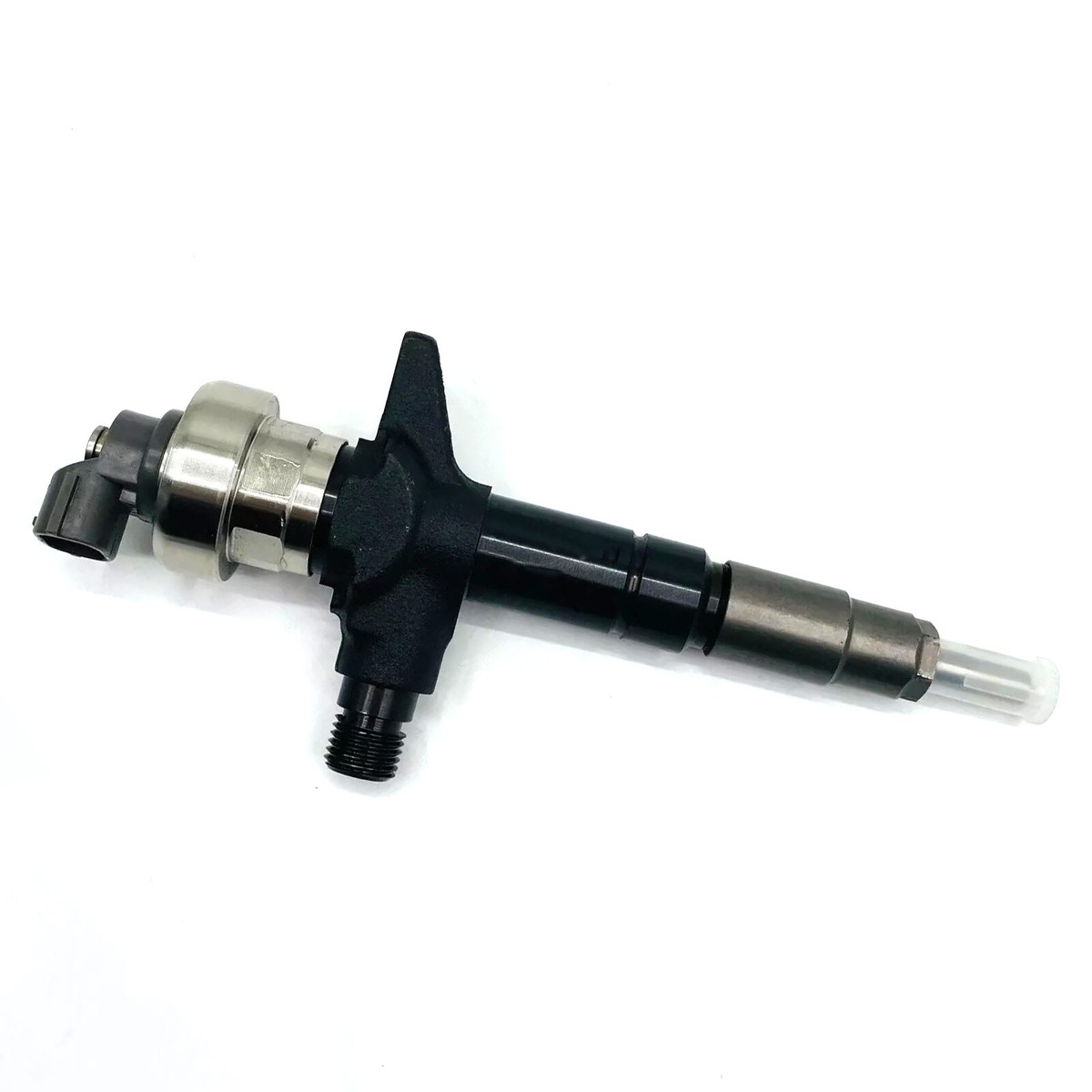 imo様用 1pc Fuel Injector 295050-0480 8-98076995-2 For Isuzu Engine