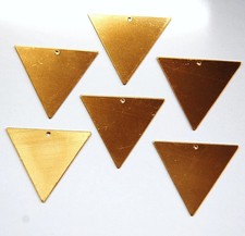 1 Bottom Hole Raw Brass Flat Geometric Triangle Pendant Charm 35mm 4 mtl145E