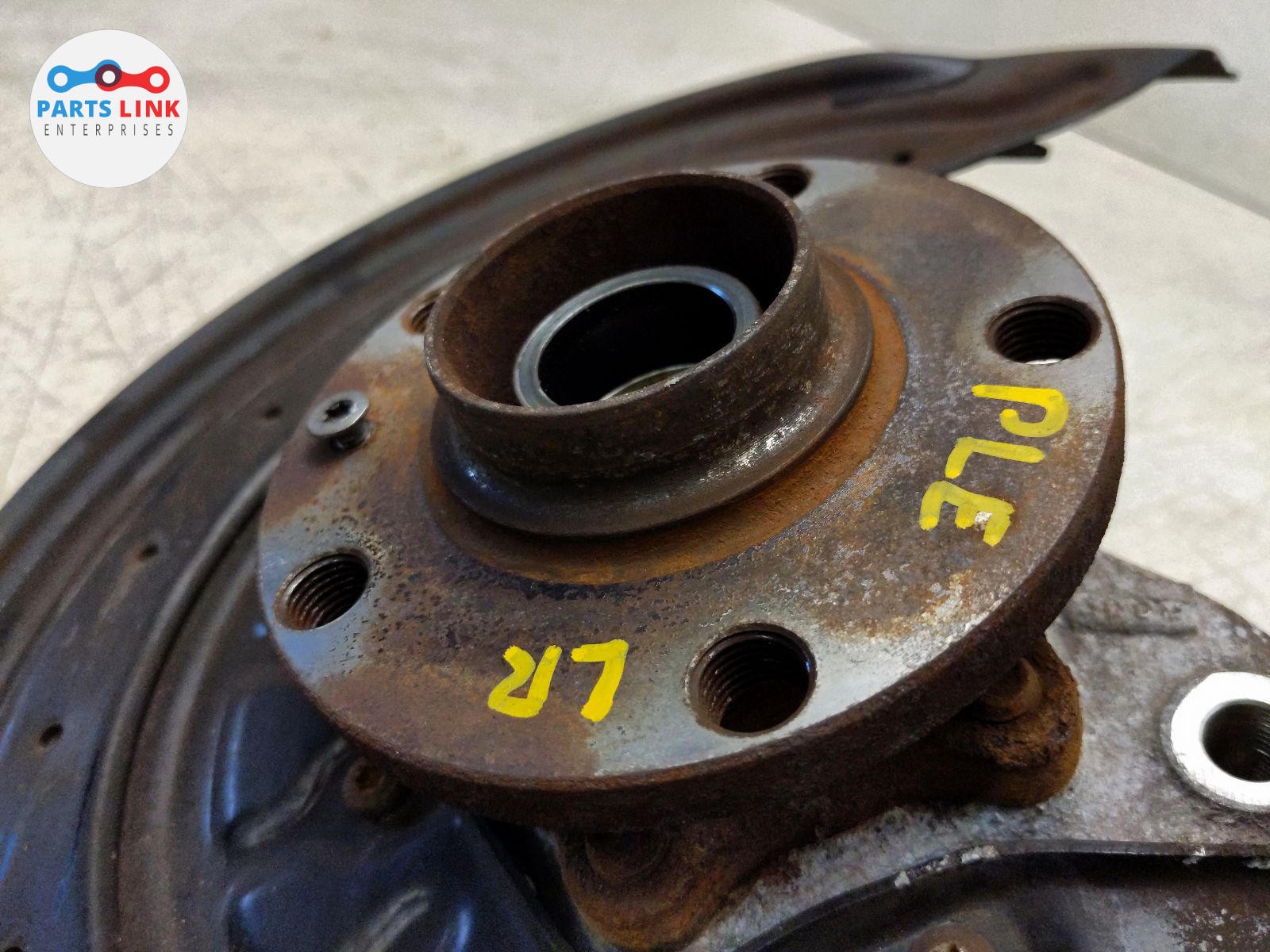 06-12 BENTLEY CONTINENTAL FLYING SPUR REAR LEFT SPINDLE KNUCKLE WHEEL HUB GT 3W2
