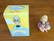 Eggbert and Friends Malcolm Bowmer  -   HOMLET  -   with Box