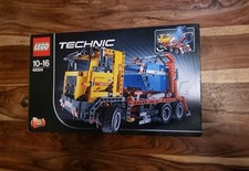 LEGO TECHNIC: Container Truck (42024)