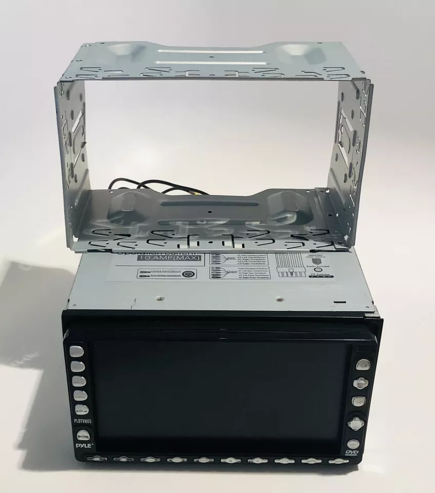 PYLE PLTDVN65 In Dash 6.5”' TFT LCD Monitor AM/FM Multimedia Player MP3 TV Tuner - Image 3 of 4