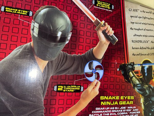 G.I. Joe Retaliation Snake Eyes Ninja Gear with Sword Lights And Sounds - Picture 3 of 6