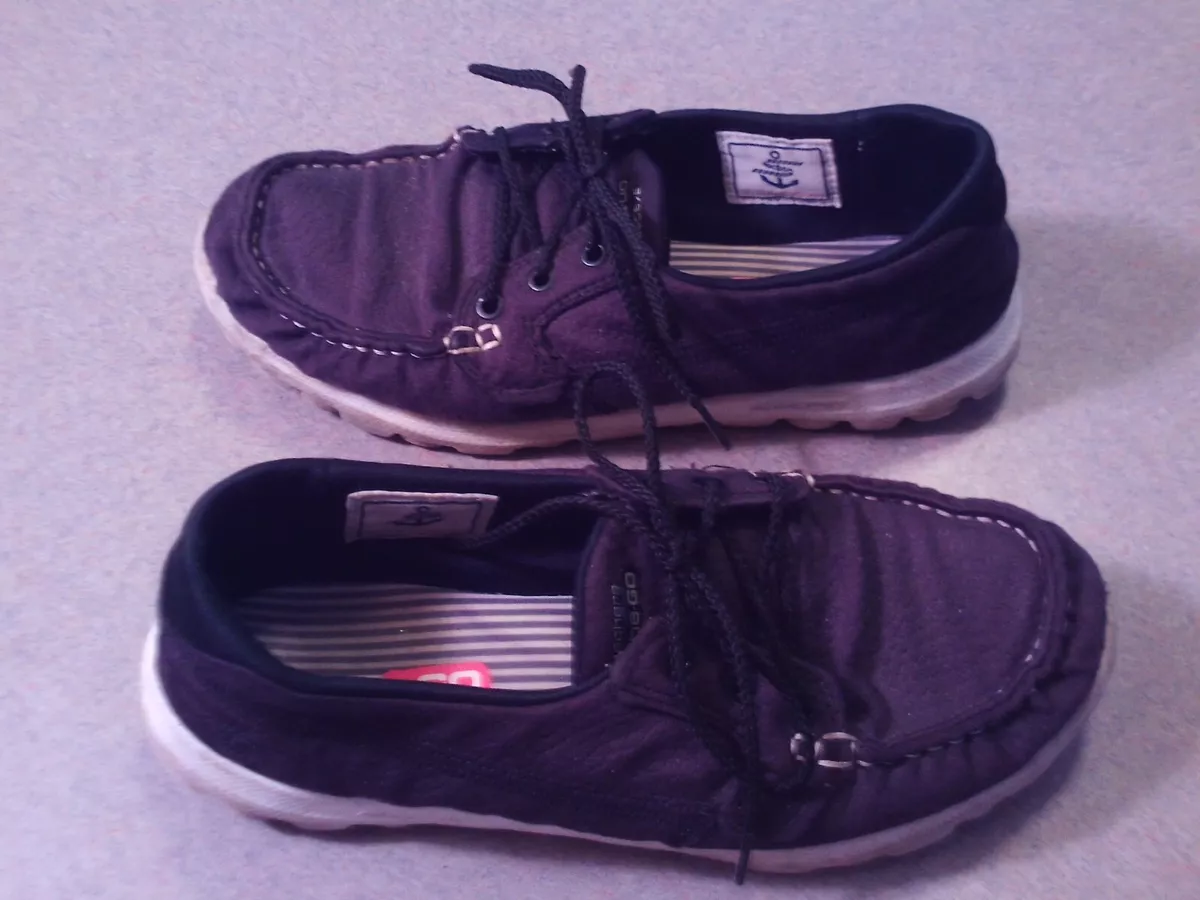 Skechers go walk deals boat shoes black