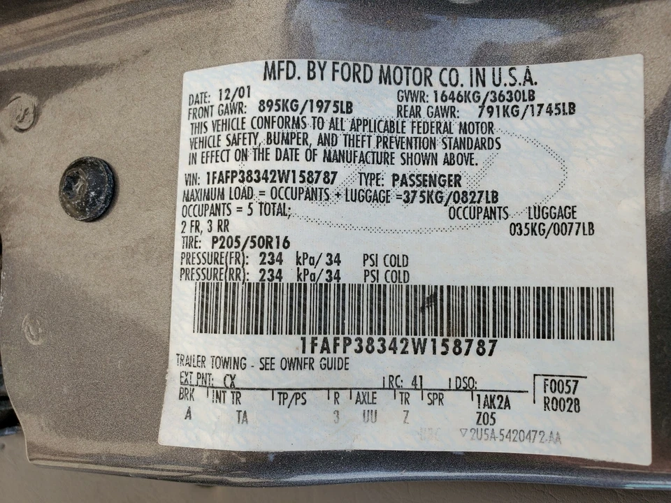 01 2002 Ford Focus conjunto de bomba de combustible (sin barras de apoyo) hasta 12/05/012,0 Foto 2 de 3