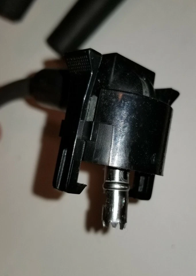 Ford 4,6 litros. Cables de encendido. Productos de motor estándar parte #6915. Nuevo sin caja Foto 2 de 3