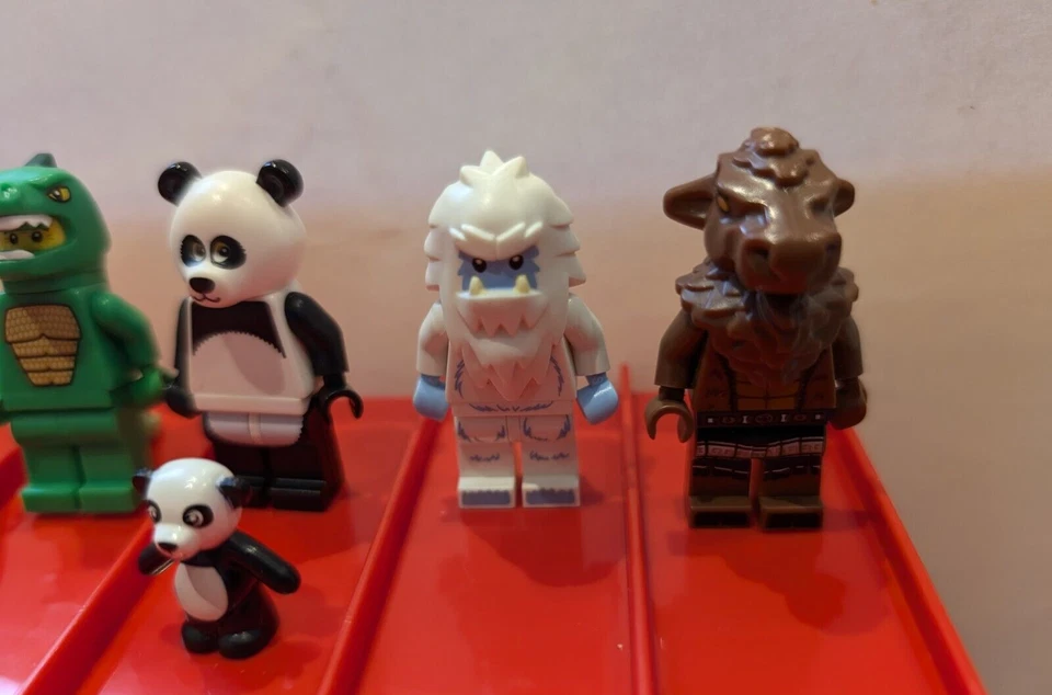 Lego Series Yeti Panda Lizard Genuine Lego Mini figures - Image 3 of 3