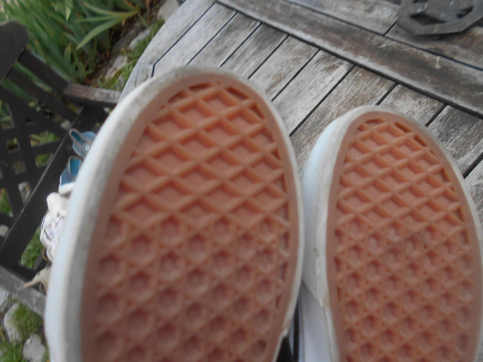  RARES BASKETS VANS VINTAGE TBE COLLECTOR T 34 NOIRES A 12€ ACH IMM BE RARES +++ - Photo 2/4