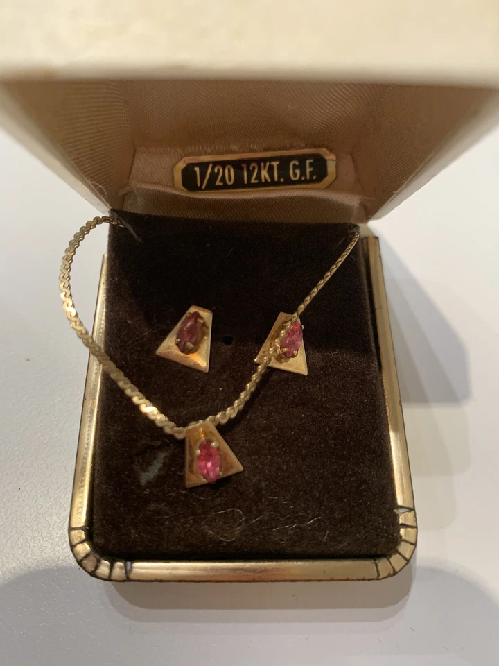 Juego De Pendientes Y Collar Turmalina Rosa, Chapado En Oro 12K Foto 3 de 4