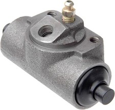 Rear Drum Brake Wheel Cylinder Replacement