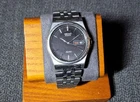 Splendid Gent's vintage SEIKO SQ 100 7N43 WATCH Day Date Calendar NEW Battery