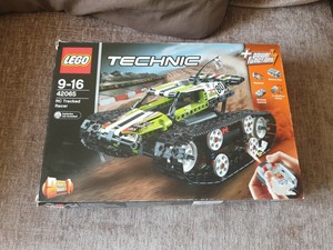 tracked racer 42065