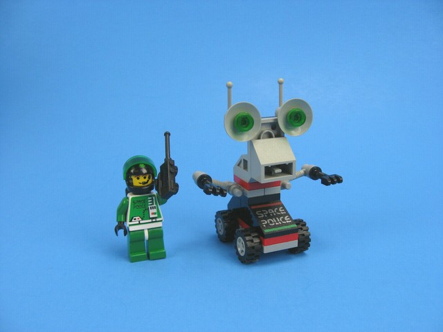 lego mini robot