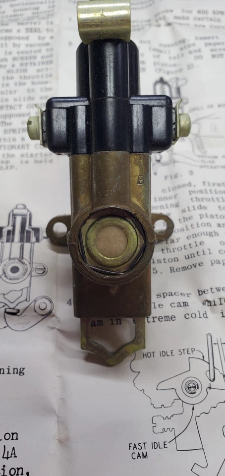 Interruptor carburador NOS Vacuum Stromberg Bendix Buick 386032 1950 - 1954 1346698 - Imagem 2 de 4