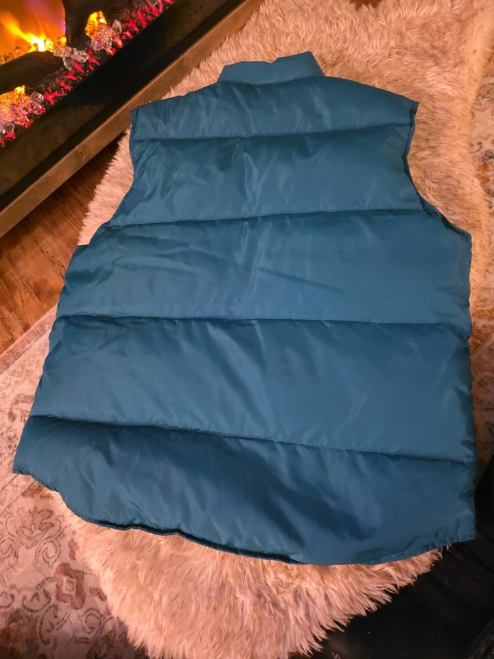 Lands' End Unisex Puffer Vest Sz Large Teal Goose Down Gorpcore Hike Camp Button - Image 2 of 4