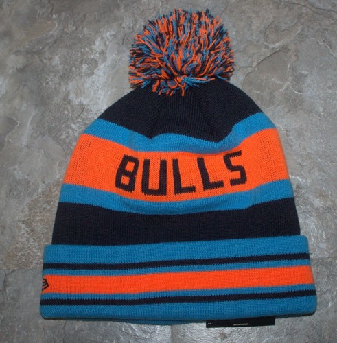 RARO ~Chicago Bulls NBA (Windy City) Sombrero Tejido Nueva Era Apilador Pom Gorra ~ Nuevo de lote antiguo - Imagen 2 de 2