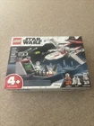 LEGO Star Wars X-wing Starfighter Trench Run 75235 with 3 minifigures