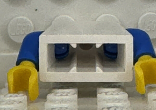 Vintage Lego Pirates Bluecoat Torso 973pb0204c01 Misprint - Two Gold Lines - Picture 3 of 4