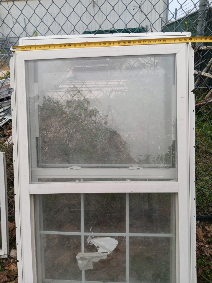 janelas domésticas 36x60 - Imagem 2 de 4