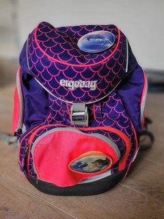 Ergobag Schulranzen Pink Lila mit Kletties und Zubehör