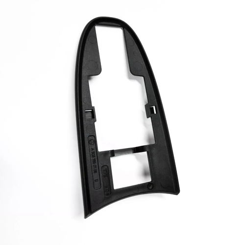 Genuine Mercedes-Benz 906 Sprinter Door Handle Pad A9067660105 *NEW* - Picture 4 of 5
